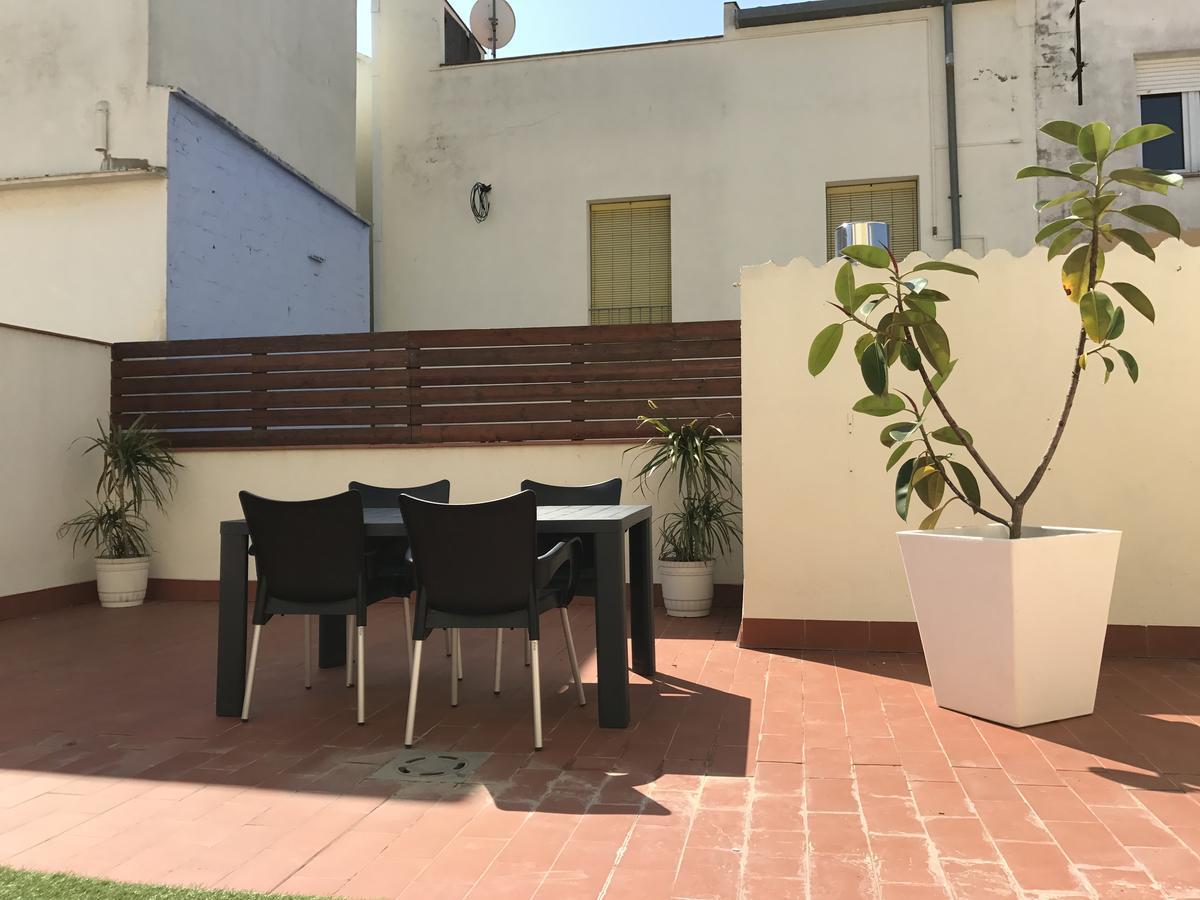 פלאמוס Apartaments Ample Port Marina מראה חיצוני תמונה